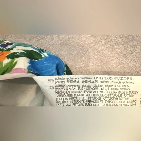 Zara retro taper fit floral pants- slacks. M - Picture 5 of 12